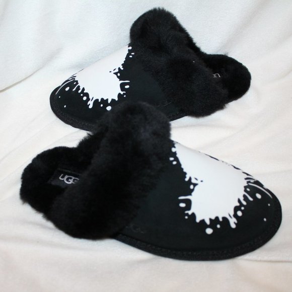 NIB UGG SCUFFETTE WOMEN'S HEART VALENTINE'S SUEDE SHEARLING LINED SLIPPERS - Picture 2 of 7